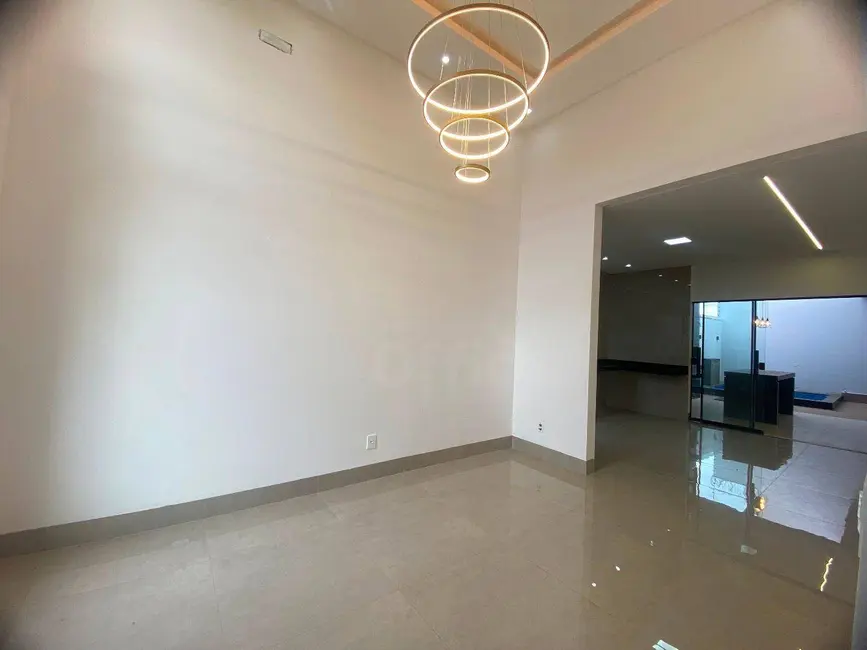 Casa com 3 quartos à venda, 200m2 em Anapolis - GO - imagem 3 Foto 3 de Casa com 3 quartos à venda, 200m2 em Anapolis - GO