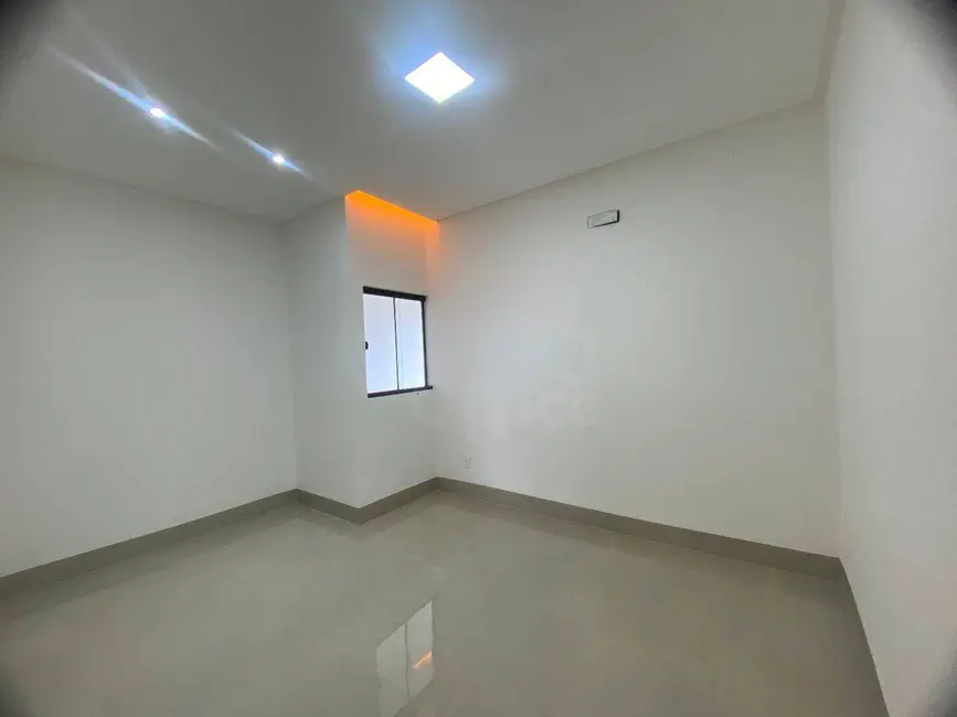 Casa com 3 quartos à venda, 200m2 em Anapolis - GO - imagem 9 Foto 9 de Casa com 3 quartos à venda, 200m2 em Anapolis - GO