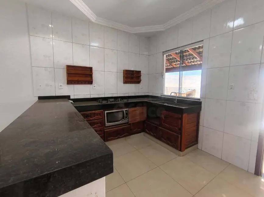 Foto 4 de Sobrado com 4 quartos à venda, 300m2 em Residencial Itatiaia, Anapolis - GO