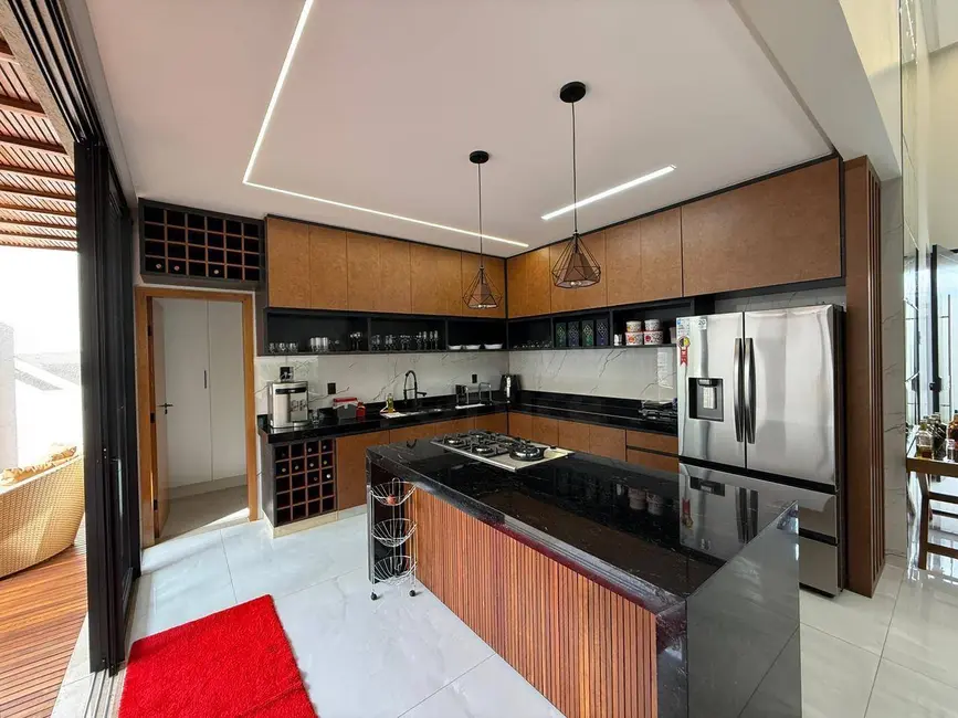Casa com 4 quartos à venda, 390m2 em Anápolis City, Anapolis - GO - imagem 3 Foto 3 de Casa com 4 quartos à venda, 390m2 em Anápolis City, Anapolis - GO