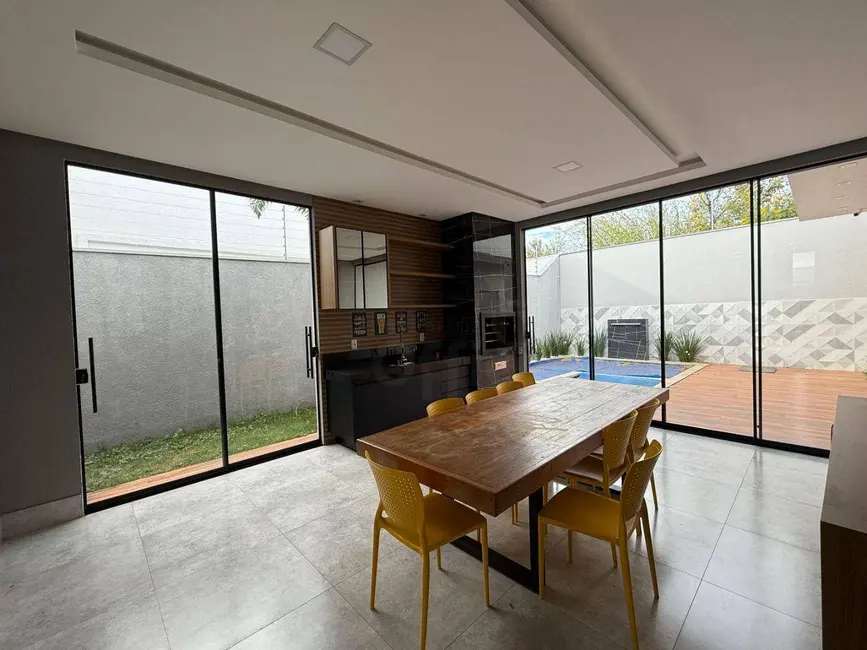 Casa com 3 quartos à venda, 390m2 em Anápolis City, Anapolis - GO - imagem 4 Foto 4 de Casa com 3 quartos à venda, 390m2 em Anápolis City, Anapolis - GO