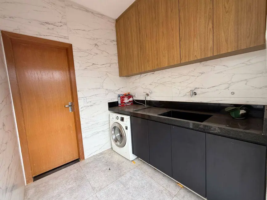 Casa com 3 quartos à venda, 390m2 em Anápolis City, Anapolis - GO - imagem 3 Foto 3 de Casa com 3 quartos à venda, 390m2 em Anápolis City, Anapolis - GO