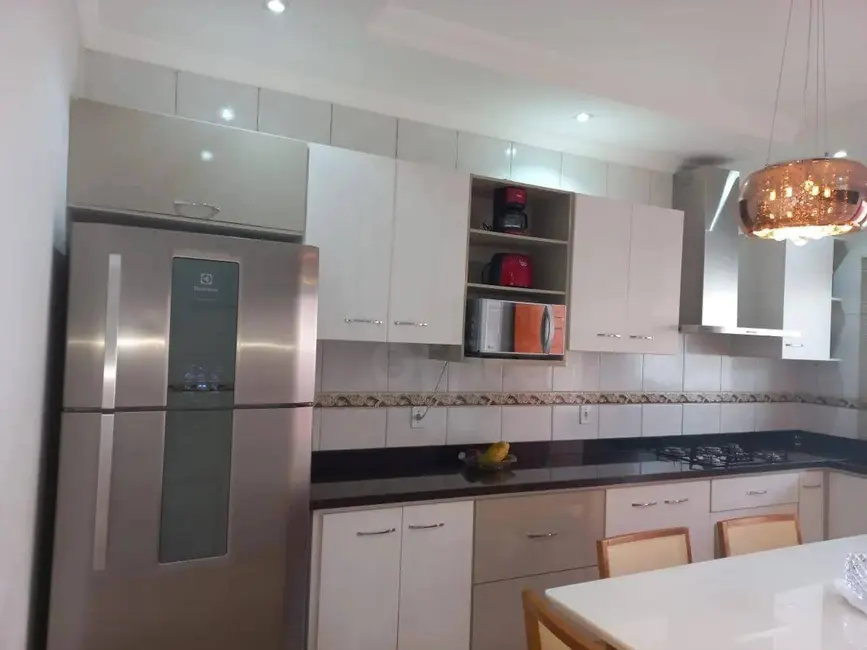 Casa com 3 quartos à venda, 200m2 em Residencial Aldeia dos Sonhos, Anapolis - GO - imagem 6 Foto 6 de Casa com 3 quartos à venda, 200m2 em Residencial Aldeia dos Sonhos, Anapolis - GO