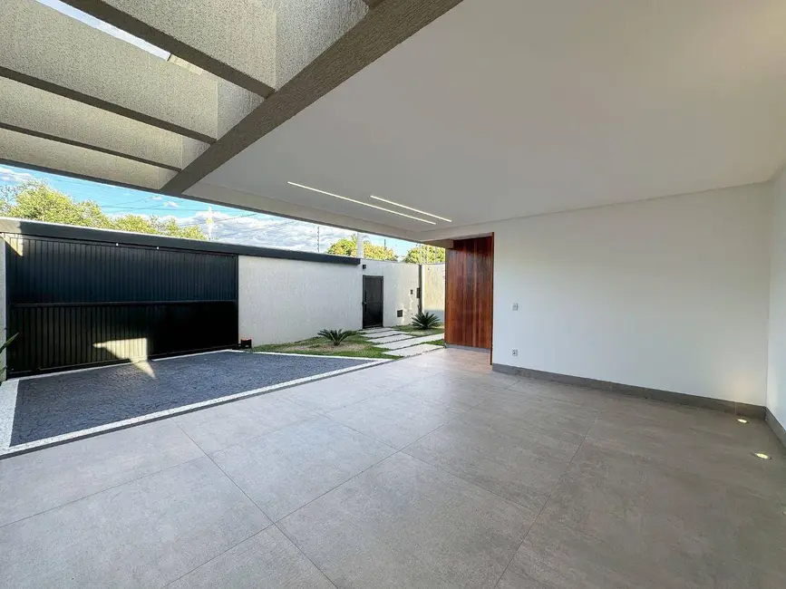 Casa com 4 quartos à venda, 408m2 em Anápolis City, Anapolis - GO - imagem 3 Foto 3 de Casa com 4 quartos à venda, 408m2 em Anápolis City, Anapolis - GO