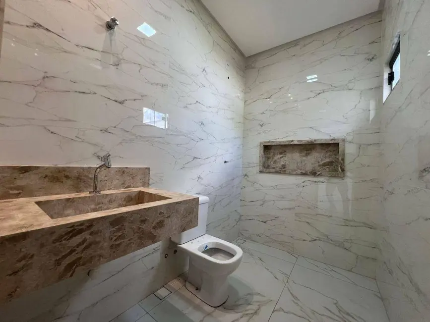 Foto 6 de Casa com 3 quartos à venda, 250m2 em Jardim Arco Verde, Anapolis - GO