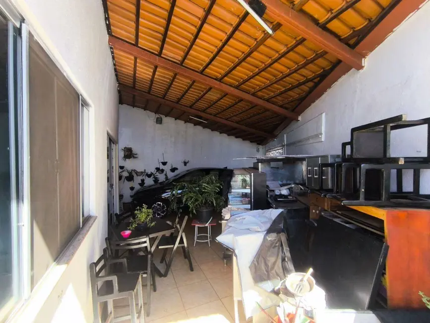 Foto 2 de Casa com 4 quartos à venda, 278m2 em Boa Vista, Anapolis - GO