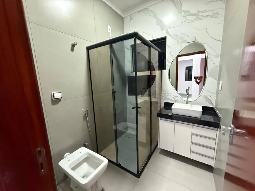 Casa com 3 quartos à venda, 300m2 em Itamaraty 4ª Etapa, Anapolis - GO - imagem 7 Foto 7 de Casa com 3 quartos à venda, 300m2 em Itamaraty 4ª Etapa, Anapolis - GO