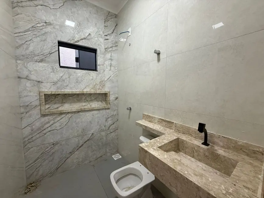 Foto 7 de Casa com 3 quartos à venda, 150m2 em Víviam Parque, Anapolis - GO