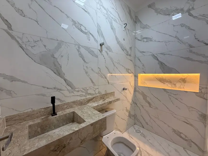 Foto 9 de Casa com 3 quartos à venda, 150m2 em Víviam Parque, Anapolis - GO