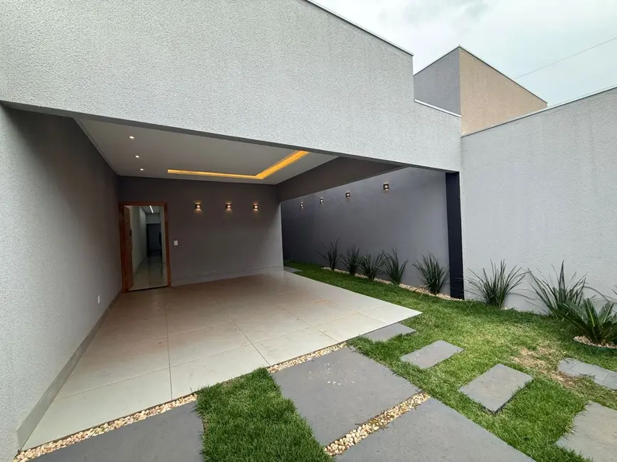 Foto 1 de Casa com 3 quartos à venda, 150m2 em Víviam Parque, Anapolis - GO