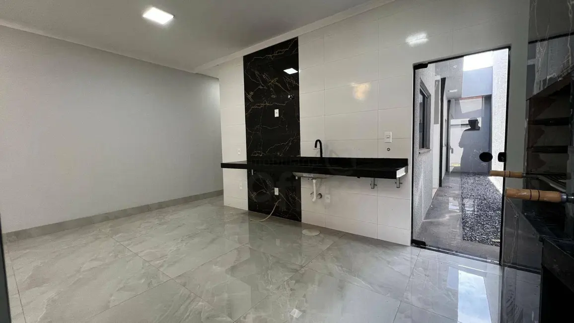 Foto 7 de Casa com 3 quartos à venda, 150m2 em Víviam Parque, Anapolis - GO