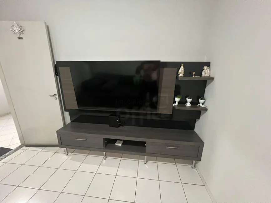 Apartamento com 2 quartos à venda, 53m2 em Conjunto IAPC, Anapolis - GO - imagem 4 Foto 4 de Apartamento com 2 quartos à venda, 53m2 em Conjunto IAPC, Anapolis - GO