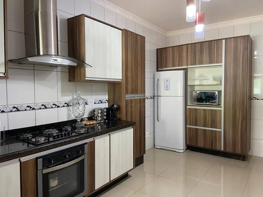 Casa com 3 quartos à venda, 552m2 em Chácaras Americanas, Anapolis - GO - imagem 8 Foto 8 de Casa com 3 quartos à venda, 552m2 em Chácaras Americanas, Anapolis - GO