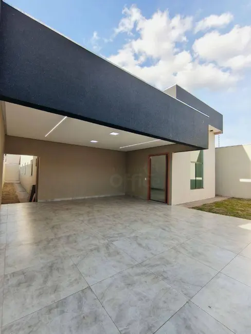Foto 1 de Casa com 3 quartos à venda, 300m2 em Residencial Santa Cruz, Anapolis - GO