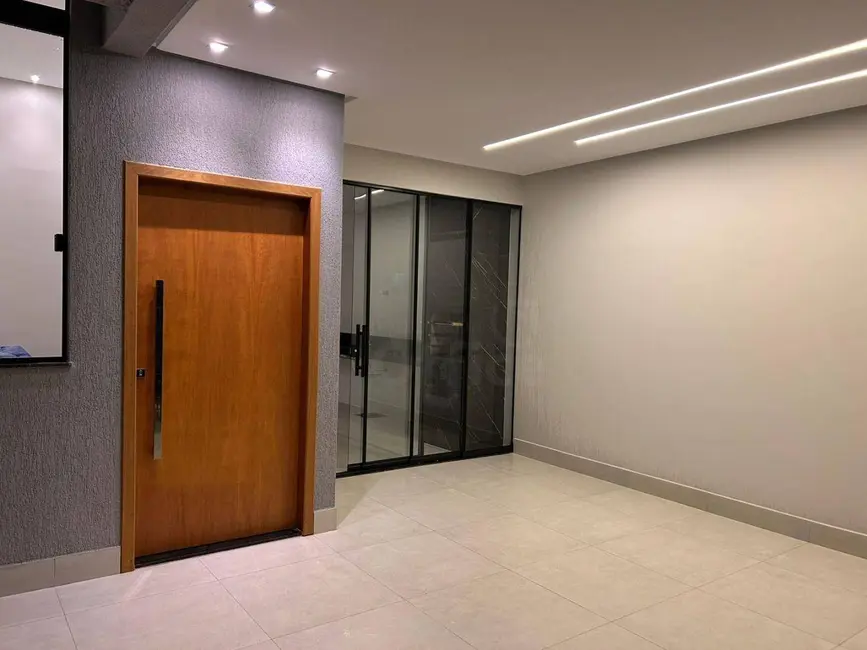 Foto 3 de Casa com 3 quartos à venda, 162m2 em Jardim dos Ipês, Anapolis - GO