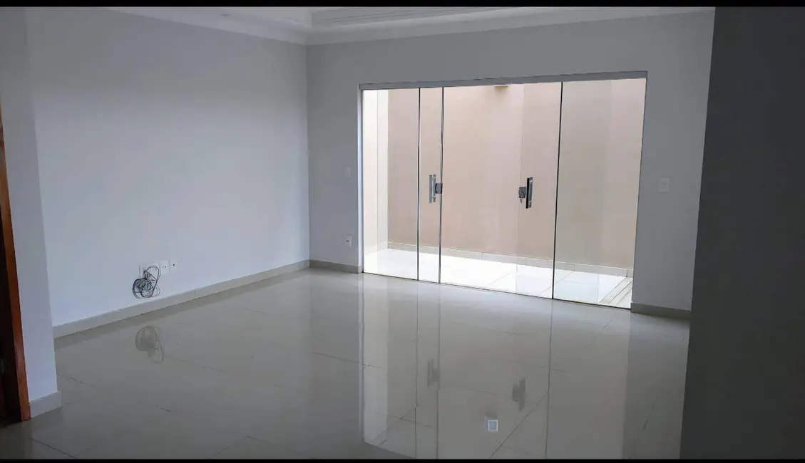 Foto 6 de Casa com 3 quartos à venda, 225m2 em Jardim Ana Paula, Anapolis - GO