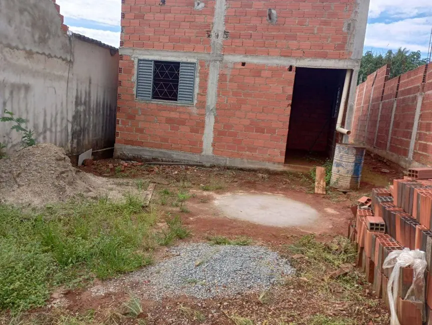 Foto 1 de Terreno / Lote à venda, 210m2 em Anapolis - GO