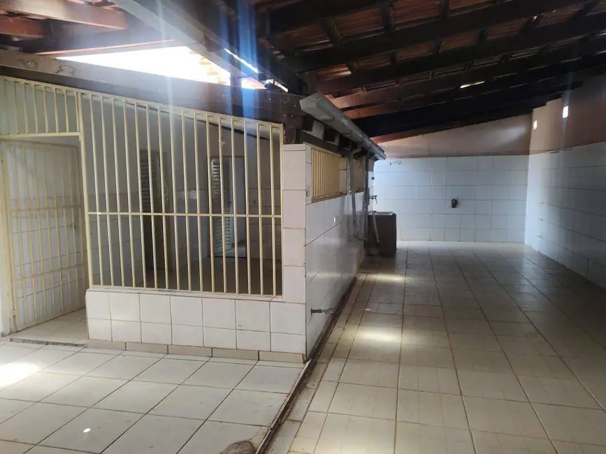 Casa com 2 quartos à venda, 300m2 em Residencial Flamboyant, Anapolis - GO - imagem 4 Foto 4 de Casa com 2 quartos à venda, 300m2 em Residencial Flamboyant, Anapolis - GO