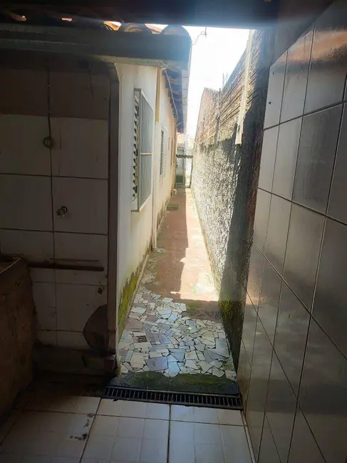 Casa com 2 quartos à venda, 300m2 em Residencial Flamboyant, Anapolis - GO - imagem 1 Foto 1 de Casa com 2 quartos à venda, 300m2 em Residencial Flamboyant, Anapolis - GO