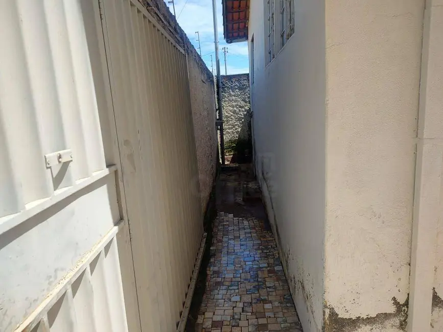 Casa com 2 quartos à venda, 300m2 em Residencial Flamboyant, Anapolis - GO - imagem 9 Foto 9 de Casa com 2 quartos à venda, 300m2 em Residencial Flamboyant, Anapolis - GO