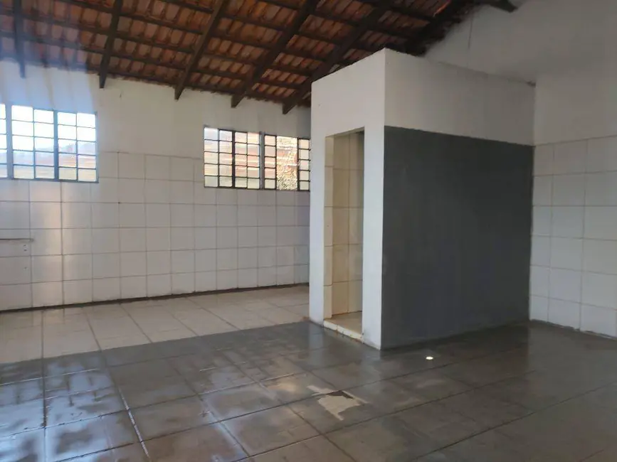 Casa com 2 quartos à venda, 300m2 em Residencial Flamboyant, Anapolis - GO - imagem 7 Foto 7 de Casa com 2 quartos à venda, 300m2 em Residencial Flamboyant, Anapolis - GO