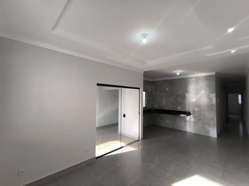 Casa com 3 quartos à venda, 150m2 em Anapolis - GO - imagem 5 Foto 5 de Casa com 3 quartos à venda, 150m2 em Anapolis - GO