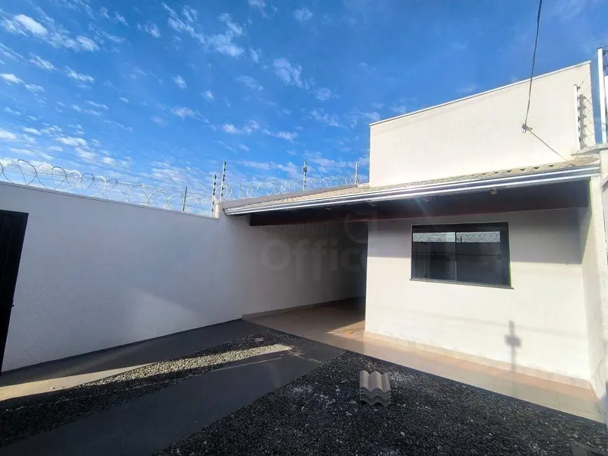 Casa com 3 quartos à venda, 150m2 em Anapolis - GO - imagem 2 Foto 2 de Casa com 3 quartos à venda, 150m2 em Anapolis - GO