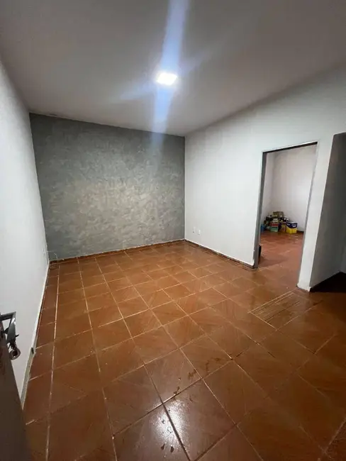 Foto 3 de Casa com 2 quartos à venda, 214m2 em Jardim Nações Unidas, Anapolis - GO