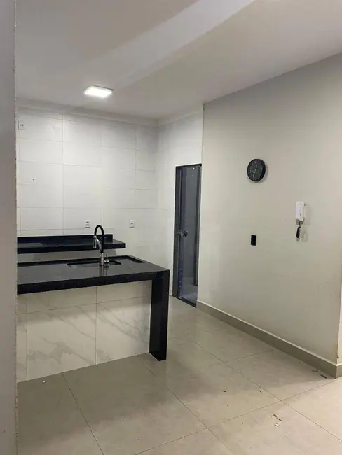 Casa com 3 quartos à venda, 150m2 em Anapolis - GO - imagem 5 Foto 5 de Casa com 3 quartos à venda, 150m2 em Anapolis - GO