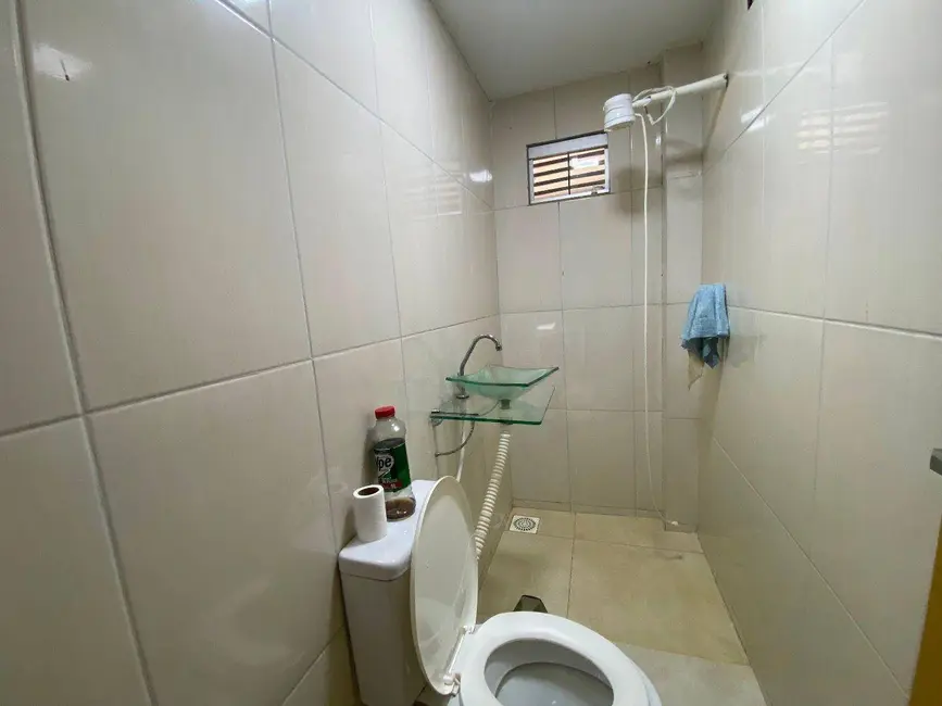 Sobrado com 4 quartos à venda, 300m2 em Residencial Araguaia, Anapolis - GO - imagem 9 Foto 9 de Sobrado com 4 quartos à venda, 300m2 em Residencial Araguaia, Anapolis - GO