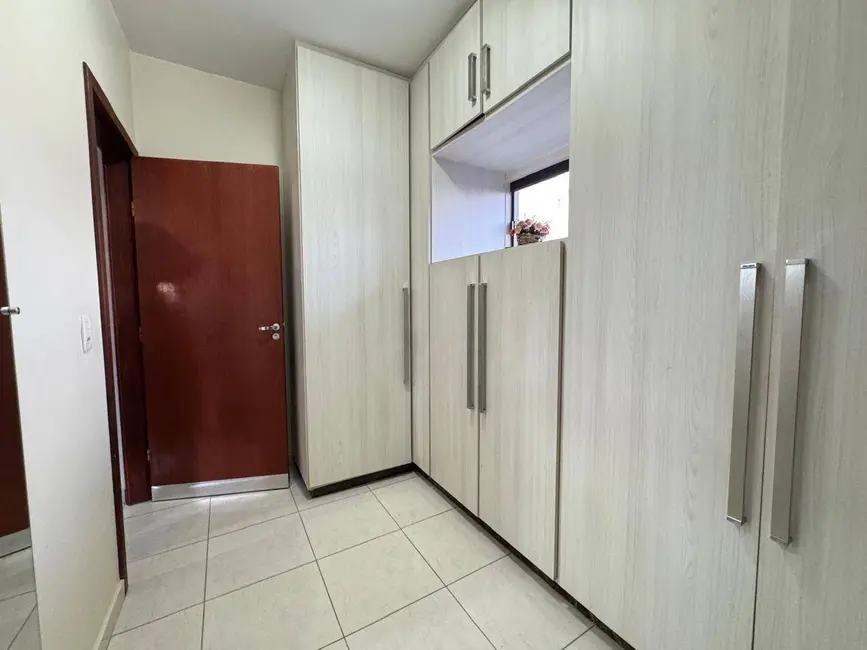 Foto 8 de Sobrado com 4 quartos à venda, 360m2 em São Carlos, Anapolis - GO