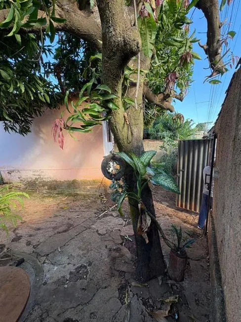 Foto 7 de Terreno / Lote à venda, 389m2 em Jardim Santa Cecília, Anapolis - GO