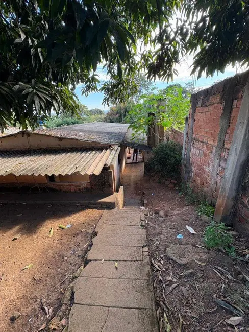 Foto 1 de Terreno / Lote à venda, 389m2 em Jardim Santa Cecília, Anapolis - GO