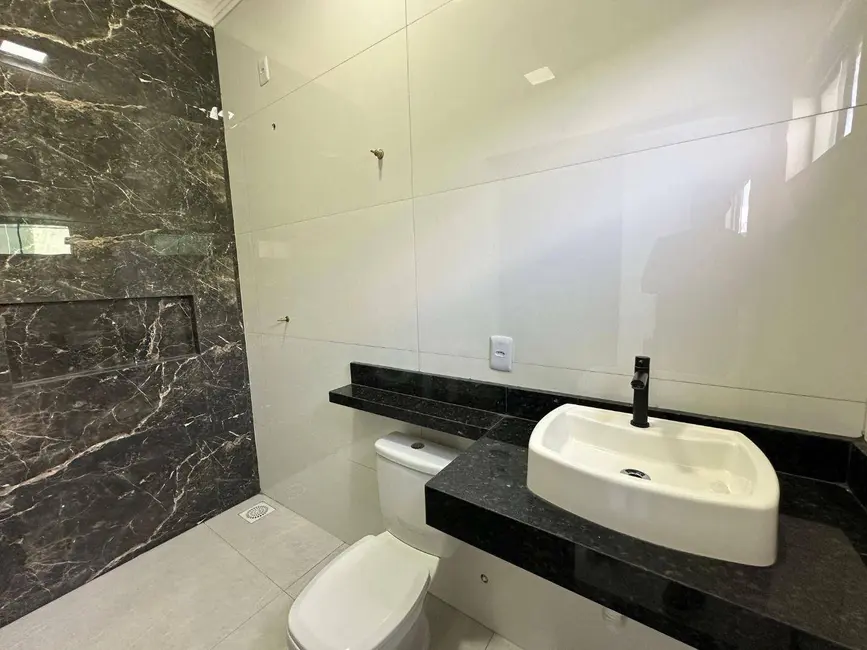 Casa com 3 quartos à venda, 195m2 em Calixtolândia 2ª Etapa, Anapolis - GO - imagem 9 Foto 9 de Casa com 3 quartos à venda, 195m2 em Calixtolândia 2ª Etapa, Anapolis - GO