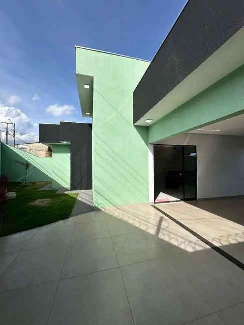 Casa com 3 quartos à venda, 195m2 em Calixtolândia 2ª Etapa, Anapolis - GO - imagem 3 Foto 3 de Casa com 3 quartos à venda, 195m2 em Calixtolândia 2ª Etapa, Anapolis - GO