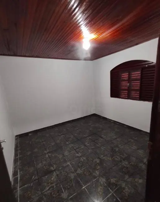 Casa com 5 quartos à venda, 415m2 em Anapolis - GO - imagem 3 Foto 3 de Casa com 5 quartos à venda, 415m2 em Anapolis - GO