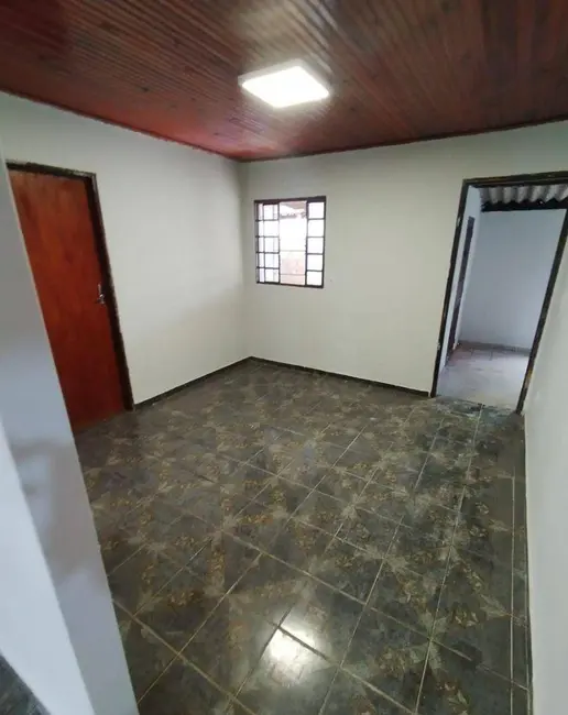 Casa com 5 quartos à venda, 415m2 em Anapolis - GO - imagem 8 Foto 8 de Casa com 5 quartos à venda, 415m2 em Anapolis - GO