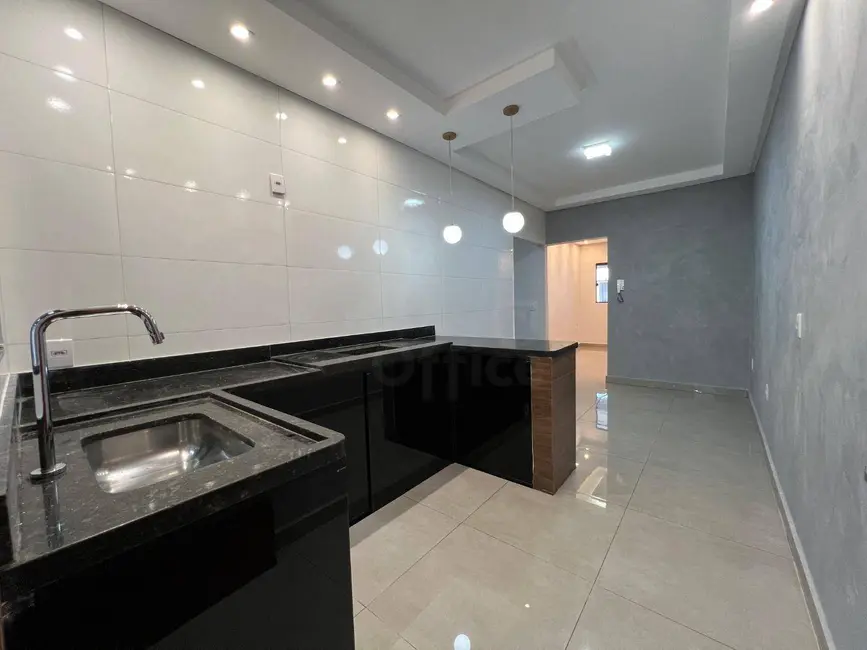 Casa com 3 quartos à venda, 200m2 em Residencial Flamboyant, Anapolis - GO - imagem 6 Foto 6 de Casa com 3 quartos à venda, 200m2 em Residencial Flamboyant, Anapolis - GO