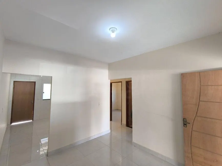 Casa com 3 quartos à venda, 200m2 em Anapolis - GO - imagem 3 Foto 3 de Casa com 3 quartos à venda, 200m2 em Anapolis - GO