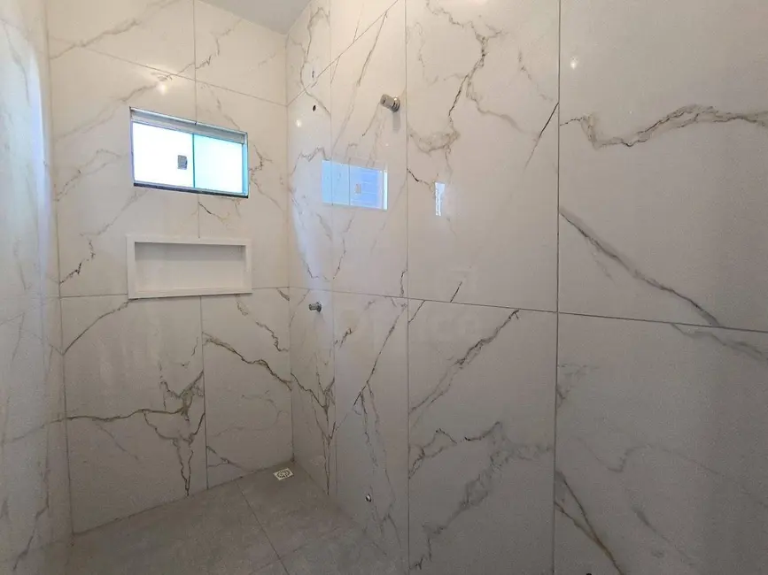 Casa com 3 quartos à venda, 200m2 em Anapolis - GO - imagem 9 Foto 9 de Casa com 3 quartos à venda, 200m2 em Anapolis - GO