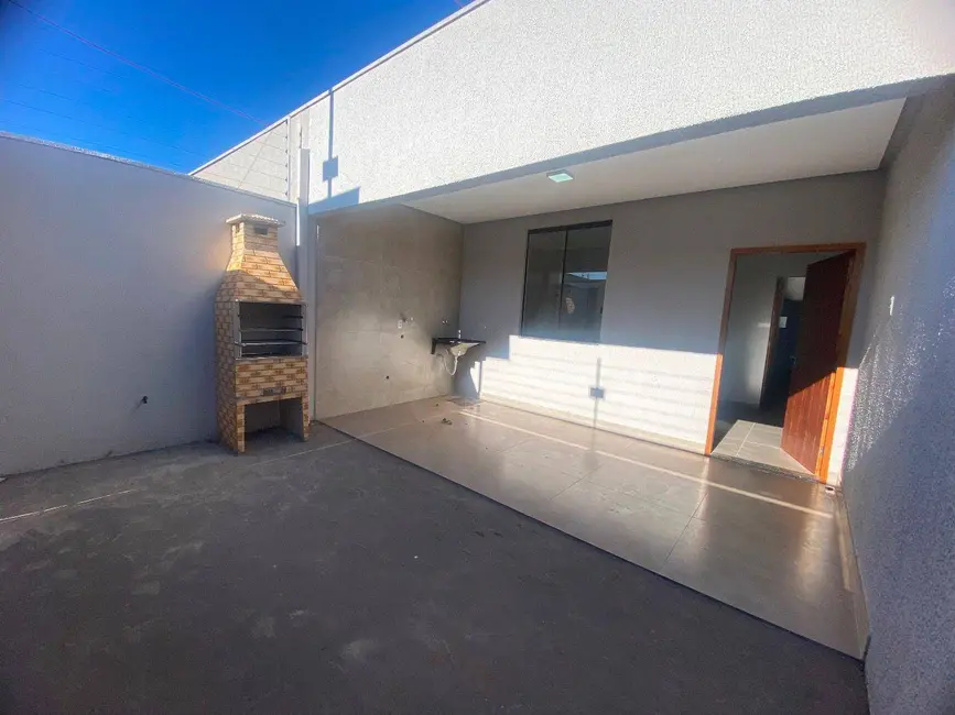 Foto 1 de Casa com 3 quartos à venda, 100m2 em Jardim Itália, Anapolis - GO