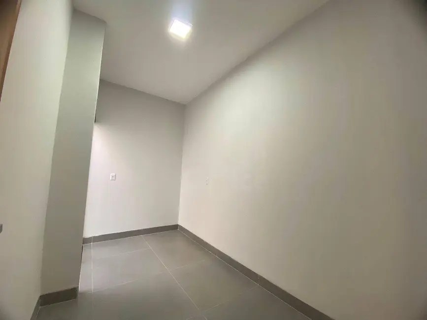 Foto 6 de Casa com 3 quartos à venda, 100m2 em Jardim Itália, Anapolis - GO