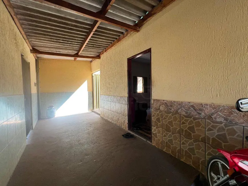 Foto 3 de Casa com 4 quartos à venda, 360m2 em Residencial Portal do Cerrado, Anapolis - GO