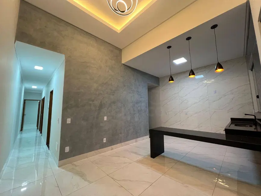 Sobrado com 3 quartos à venda, 180m2 em Setor Sul Jamil Miguel, Anapolis - GO - imagem 4 Foto 4 de Sobrado com 3 quartos à venda, 180m2 em Setor Sul Jamil Miguel, Anapolis - GO