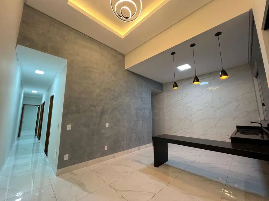 Sobrado com 3 quartos à venda, 180m2 em Setor Sul Jamil Miguel, Anapolis - GO - imagem 5 Foto 5 de Sobrado com 3 quartos à venda, 180m2 em Setor Sul Jamil Miguel, Anapolis - GO