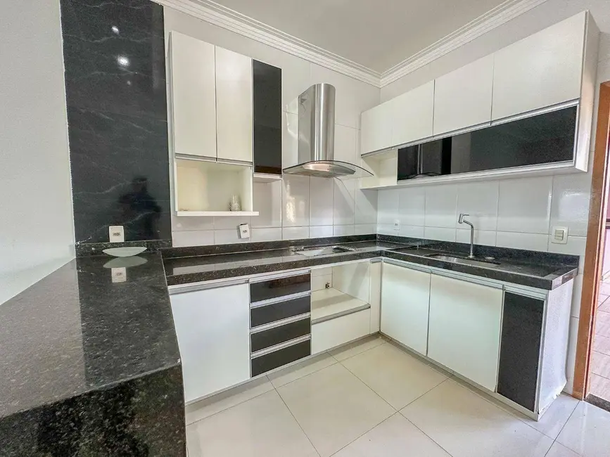 Foto 7 de Casa com 3 quartos à venda, 300m2 em Residencial Vale do Sol, Anapolis - GO