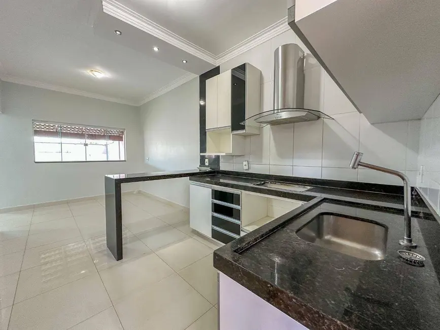 Foto 8 de Casa com 3 quartos à venda, 300m2 em Residencial Vale do Sol, Anapolis - GO