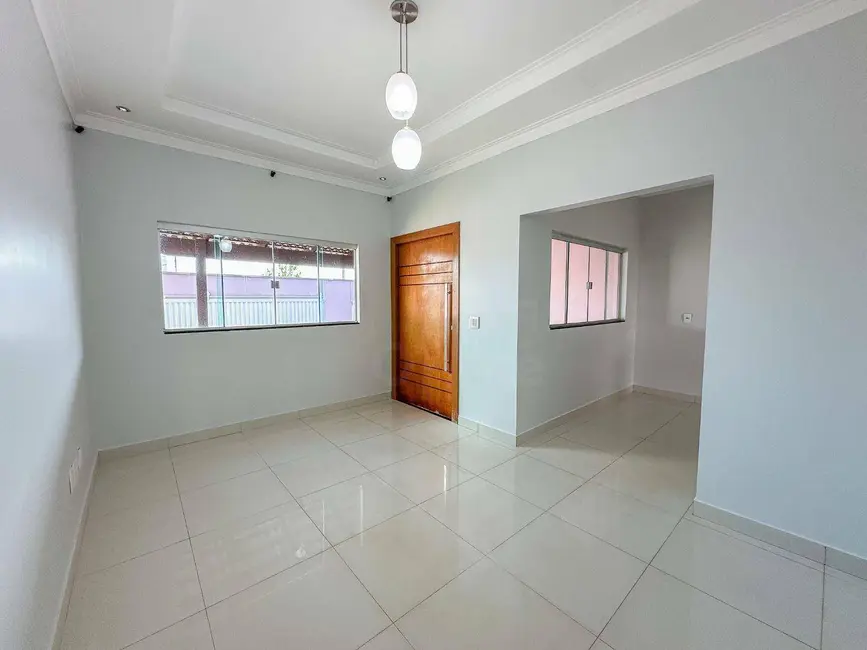 Foto 4 de Casa com 3 quartos à venda, 300m2 em Residencial Vale do Sol, Anapolis - GO