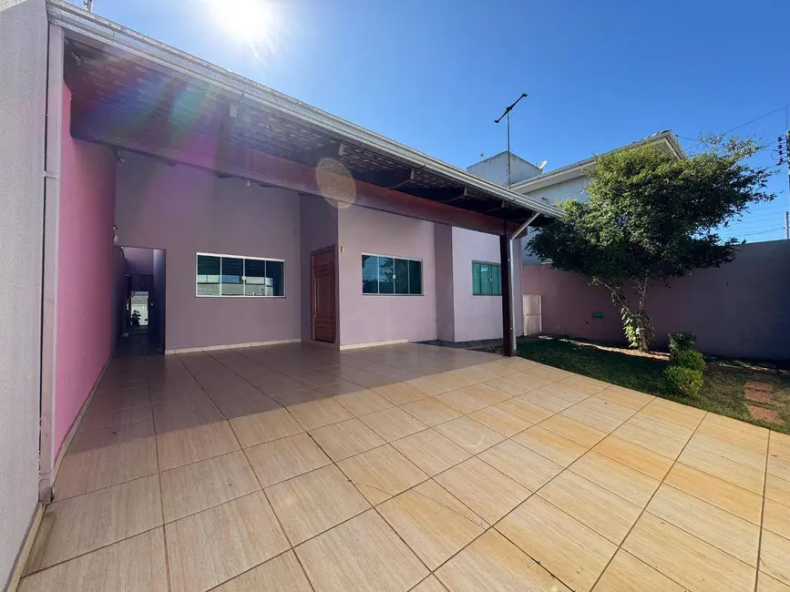 Foto 1 de Casa com 3 quartos à venda, 300m2 em Residencial Vale do Sol, Anapolis - GO
