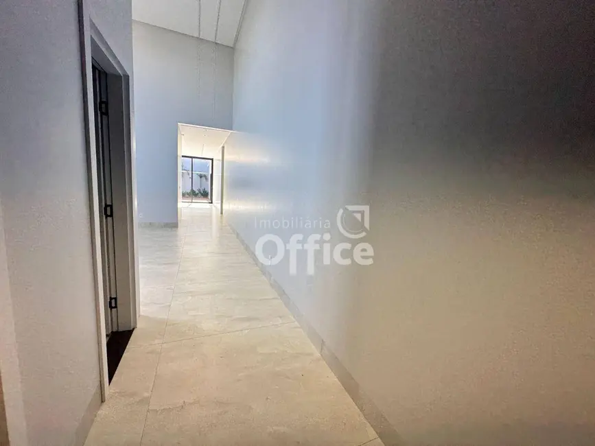 Foto 5 de Casa de Condomínio com 4 quartos à venda, 420m2 em Condomínio Residencial Grand Trianon, Anapolis - GO